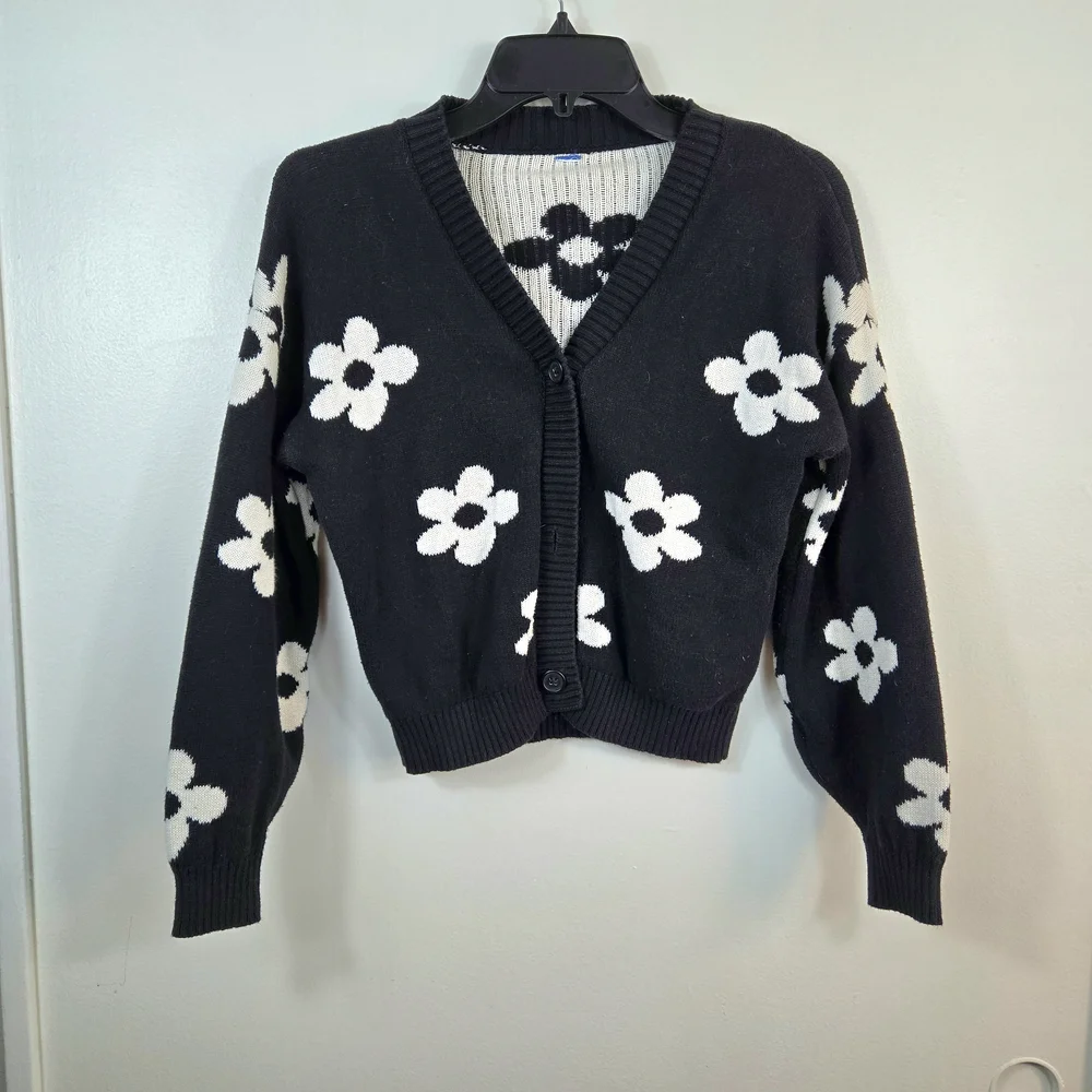 Old Navy Girls Black White Daisy Floral Button-Front Knit Cardigan Sweater Large
